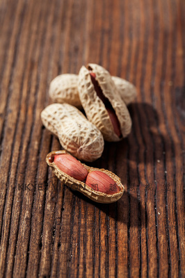 光影下的美味 如何通過(guò)靜物攝影提升花生堅(jiān)果等干果產(chǎn)品的銷售力